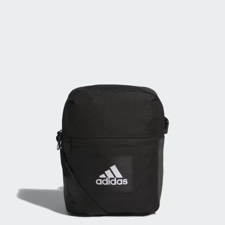 شنطة adidas